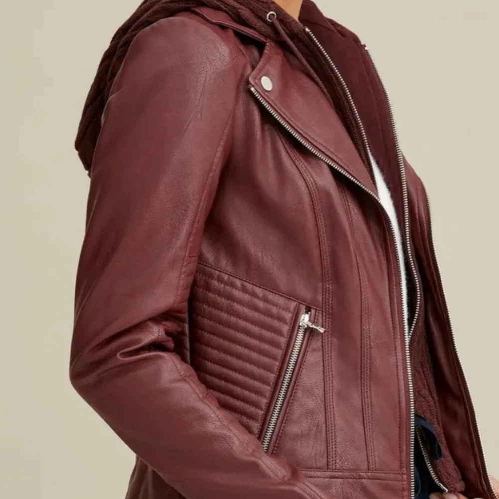 GUESS Burgandy Faux Leather Moto Jacket - Size Medium - Picture 2 of 11